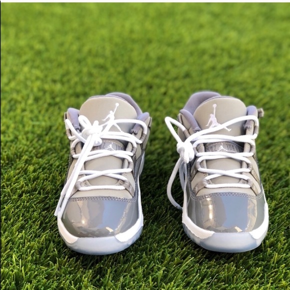 ❗️SALE❗️ Air Jordan 11 Retro Low - Picture 2 of 5